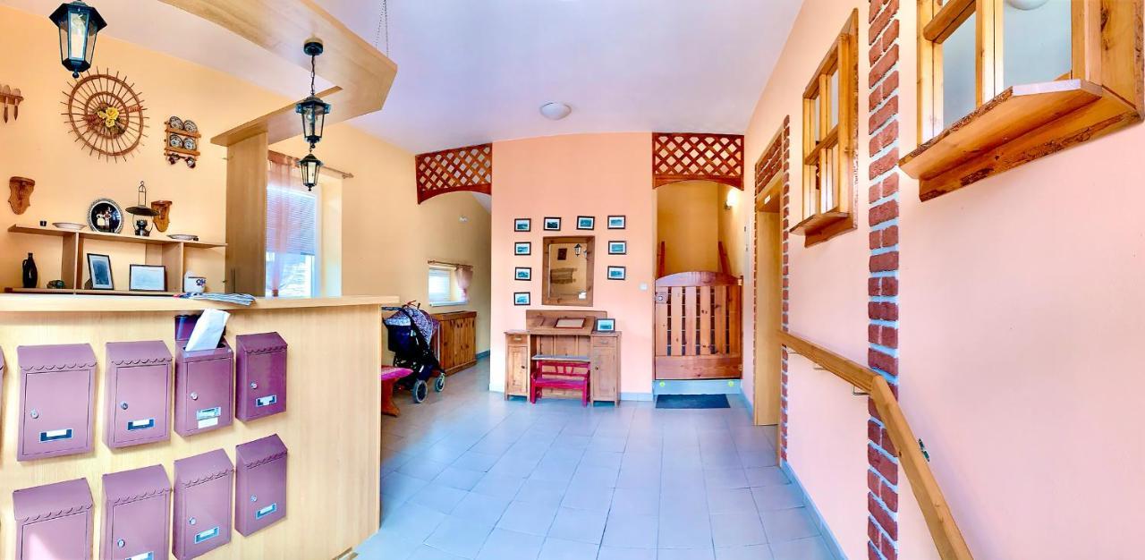 2-Izbovy Apartman Mlynica S Balkonom Exterior foto