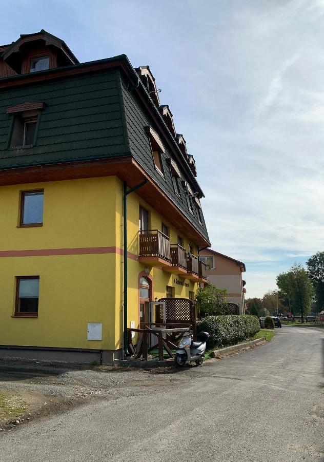 2-Izbovy Apartman Mlynica S Balkonom Exterior foto